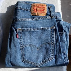 Levi’s 502 36x34 light wash jeans